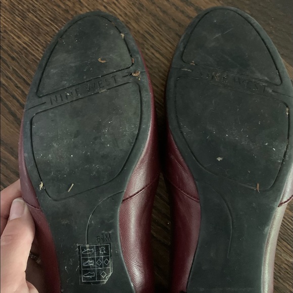 Nine West Burgundy Flats - Picture 5 of 5